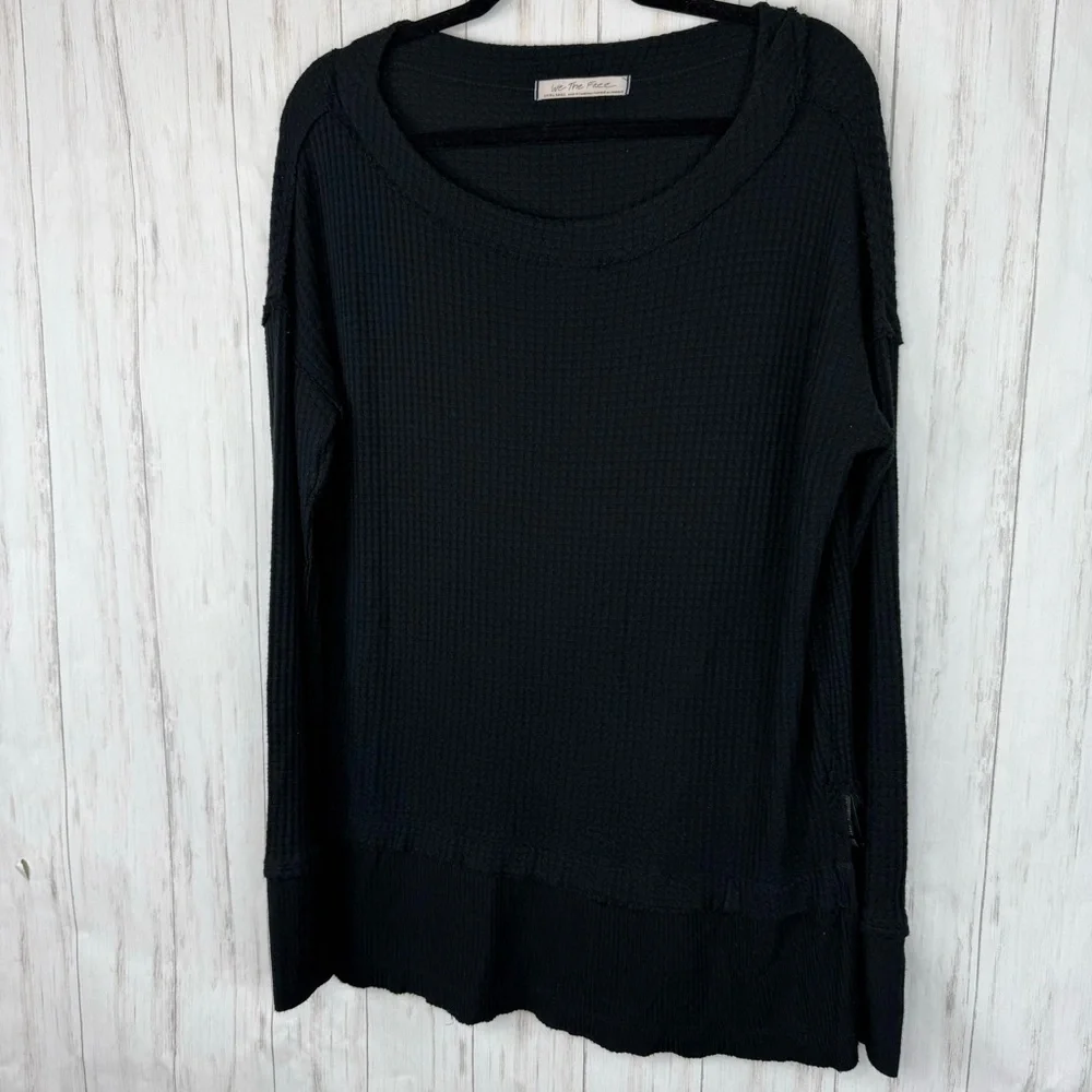 Free People black thermal long sleeve Xs